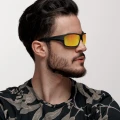 004-tommy21127.jpg